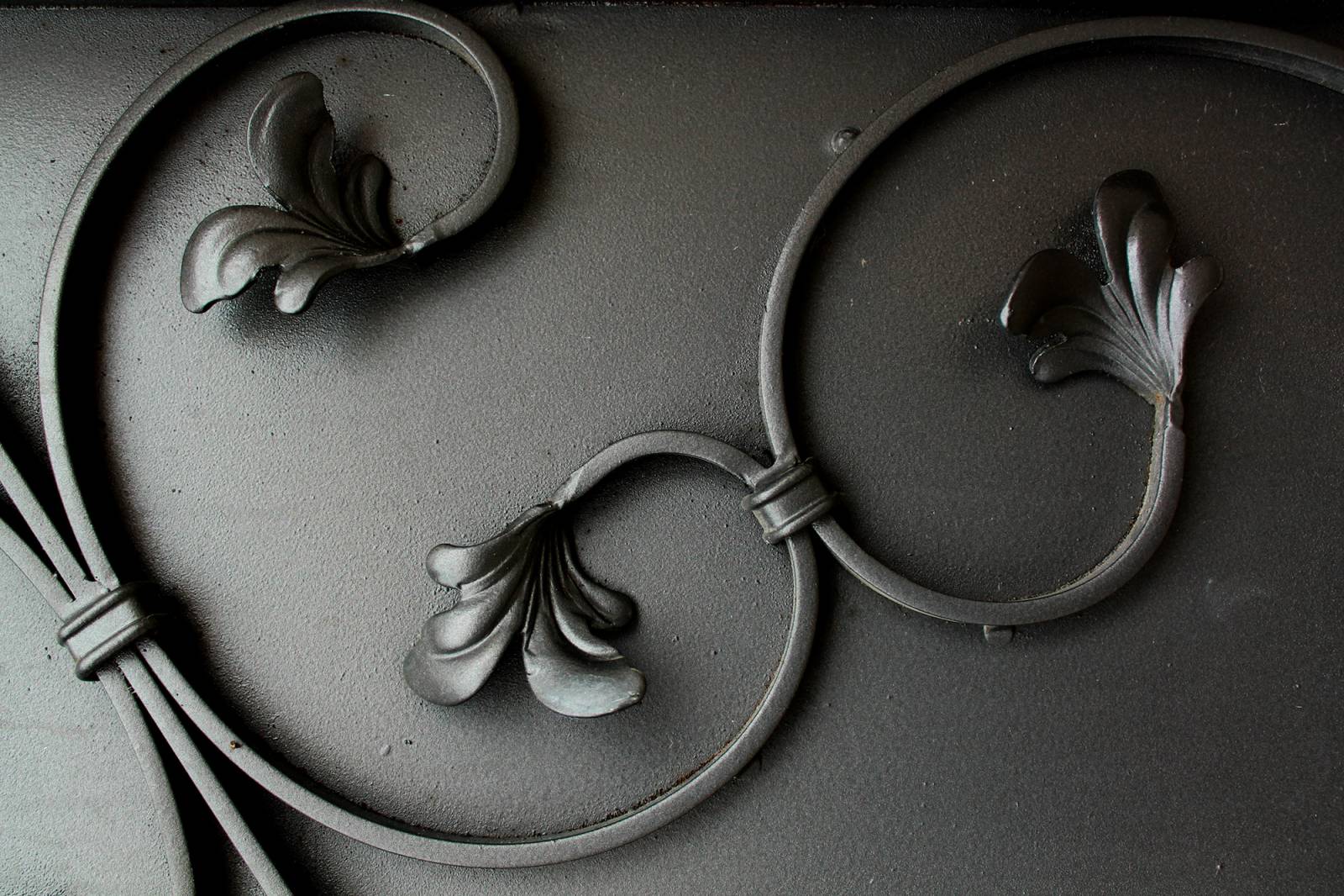 fabrication de rampes d'escalier sur mesure en acier par Ferronnerie Devey